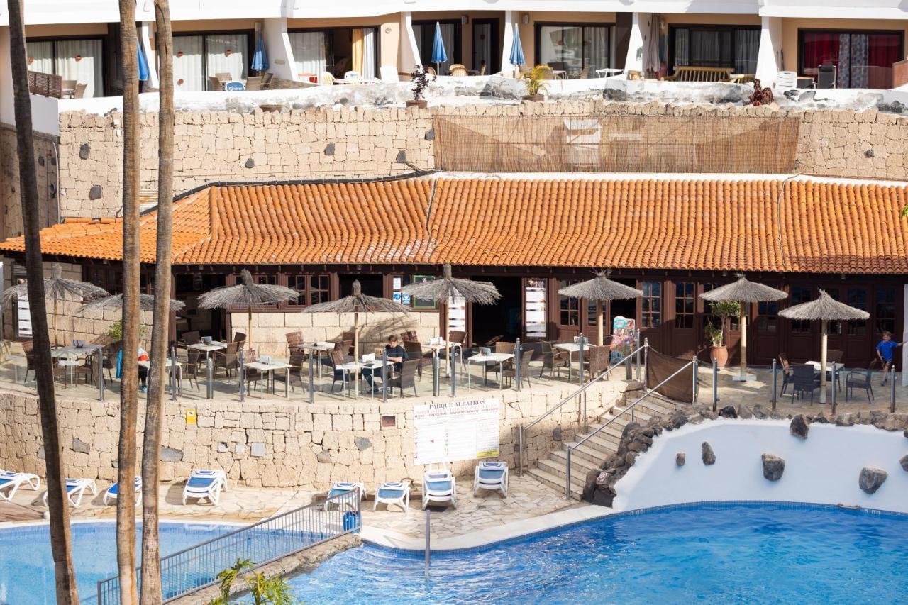 Oceanfront 2 Bedrooms Holiday Home In Tenerife South ซานมิเกลเดียโบนา ภายนอก รูปภาพ