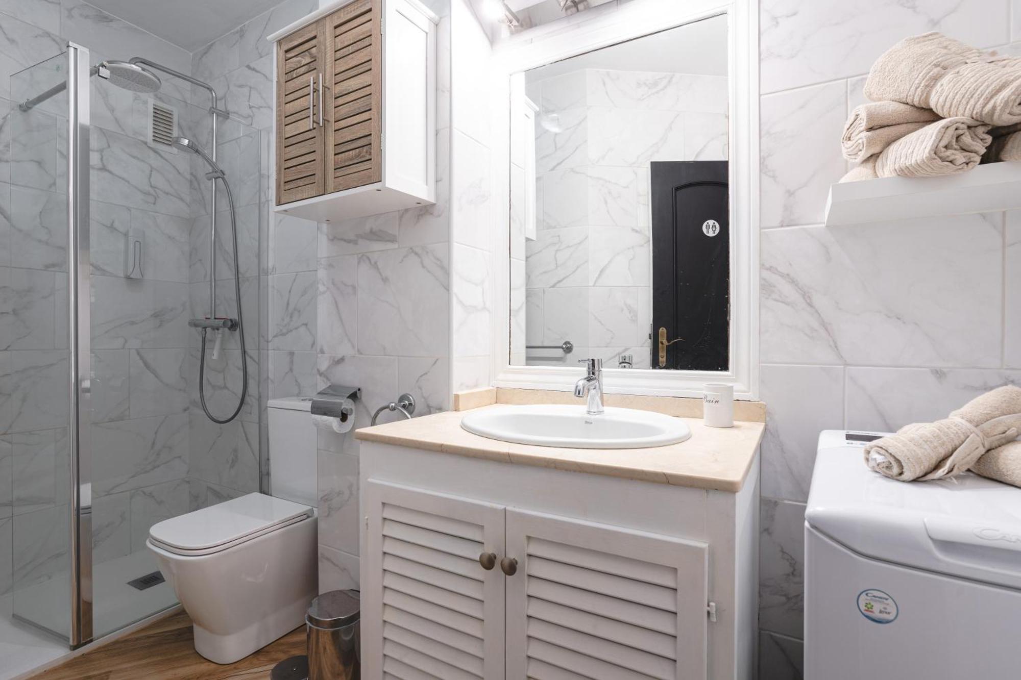 Oceanfront 2 Bedrooms Holiday Home In Tenerife South ซานมิเกลเดียโบนา ภายนอก รูปภาพ