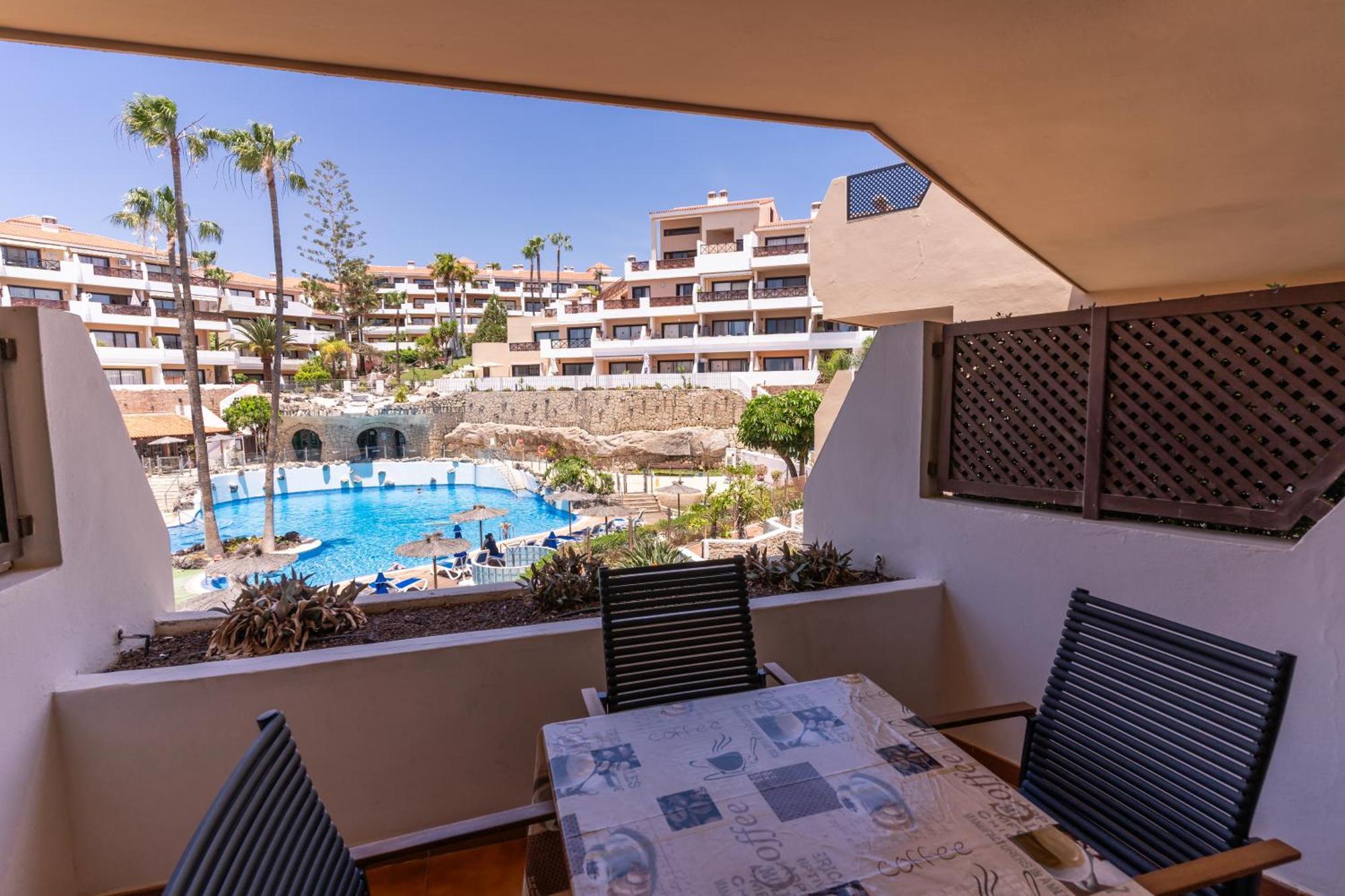 Oceanfront 2 Bedrooms Holiday Home In Tenerife South ซานมิเกลเดียโบนา ภายนอก รูปภาพ
